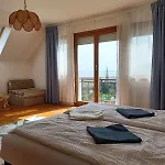 Szigligeti Panorama Apartmanhaz Holiday home *