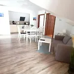 Szigligeti Panorama Apartmanhaz Holiday home Szigliget