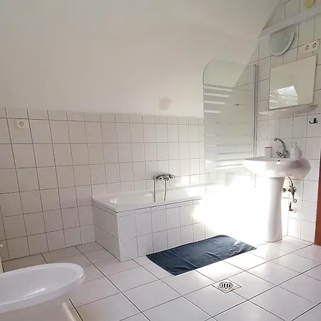 Szigligeti Panorama Apartmanhaz Szigliget