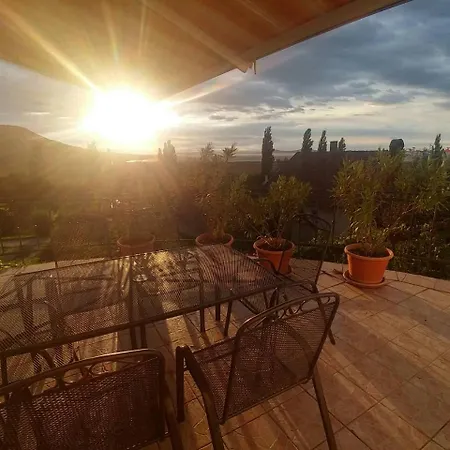 Prázdninový dům Szigligeti Panorama Apartmanhaz *